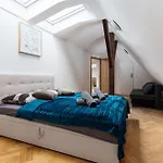 Apartamento Royal Skyline Penthouse *