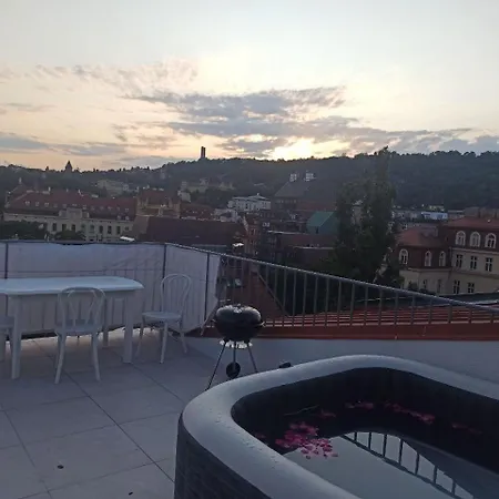 Royal Skyline Penthouse Praga