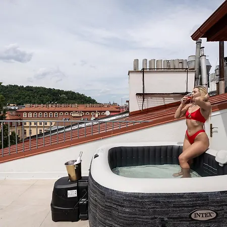 Apartamento Royal Skyline Penthouse Praga