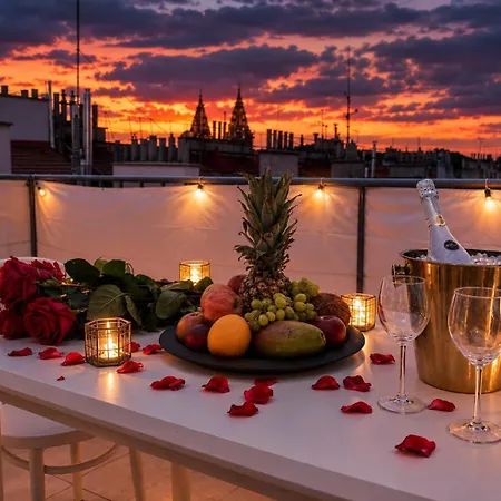 Royal Skyline Penthouse *