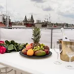 아파트 Royal Skyline Penthouse *